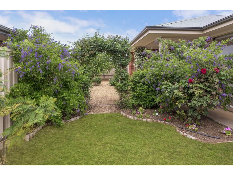 7 Wilson Court, Reid SA 5118