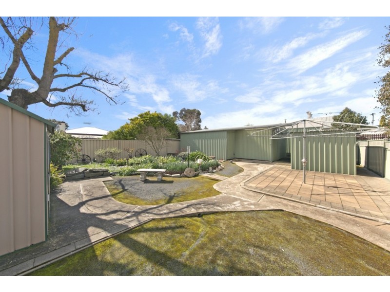 27 Railway Terrace, Nuriootpa SA 5355
