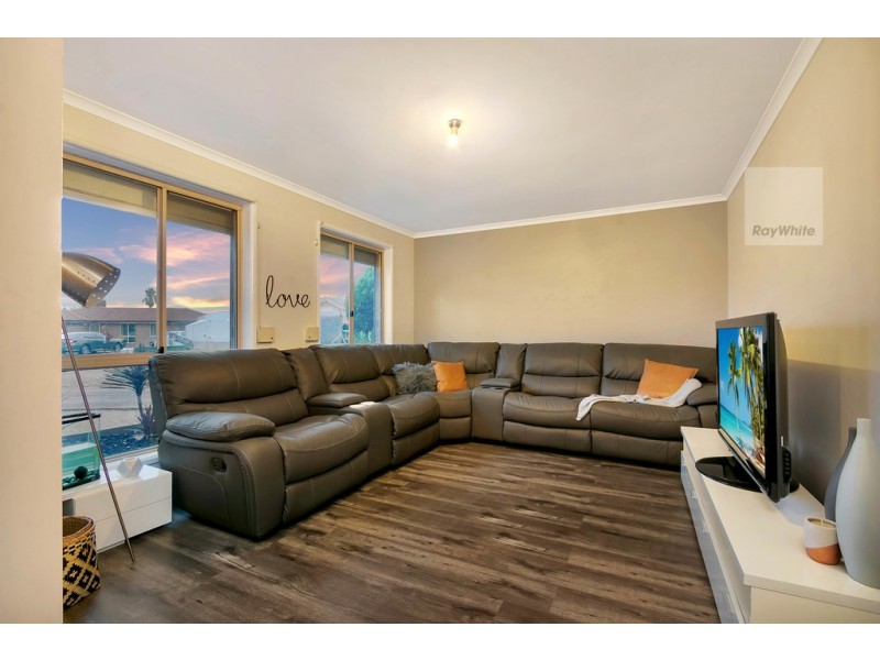 10 Harvest Court, Andrews Farm SA 5114