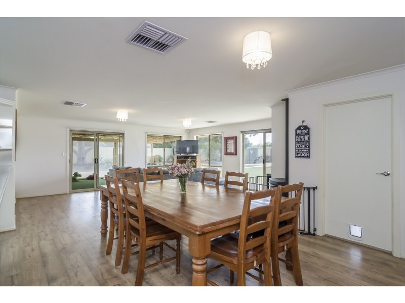 35 Cliff Road, Roseworthy SA 5371