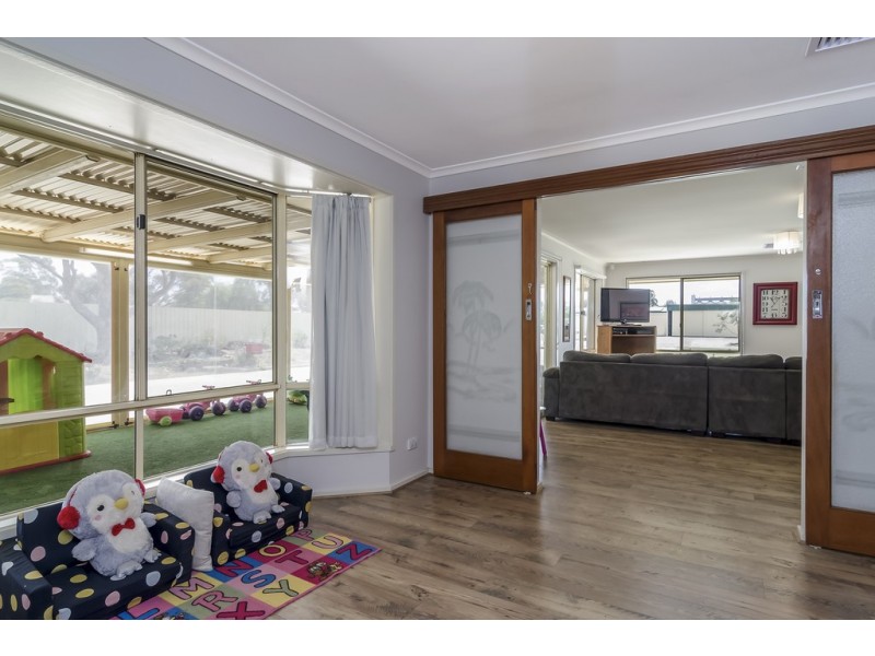 35 Cliff Road, Roseworthy SA 5371