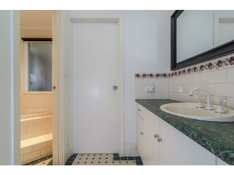 35 Cliff Road, Roseworthy SA 5371