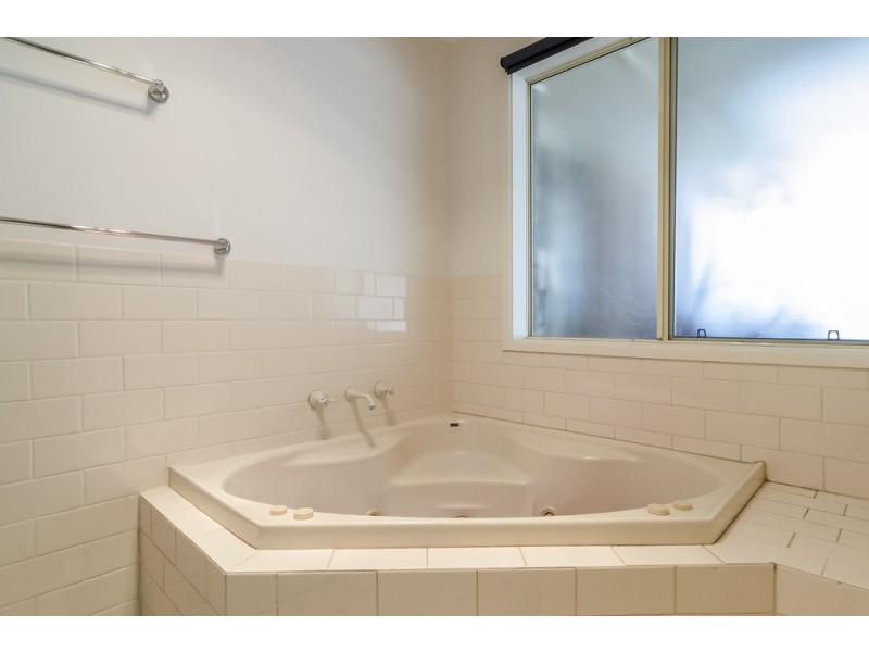 35 Cliff Road, Roseworthy SA 5371