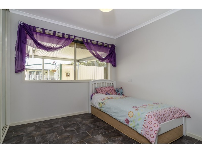 35 Cliff Road, Roseworthy SA 5371