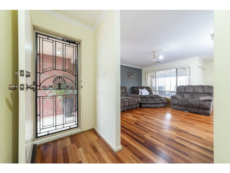 5 Creedon Close, Evanston Park SA 5116