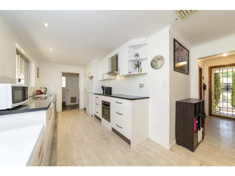 21 Hindmarsh Boulevard, Evanston Gardens SA 5116