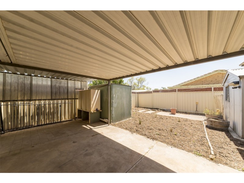 21 Hindmarsh Boulevard, Evanston Gardens SA 5116