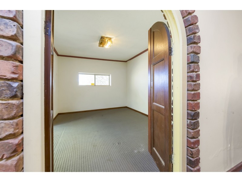 15 Jarvis Street, Willaston SA 5118