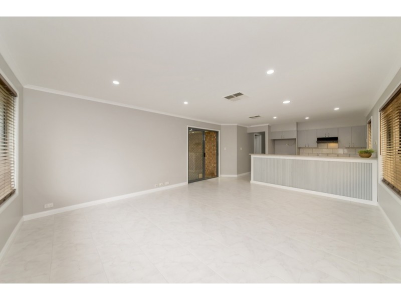 10 Halbert Court, Andrews Farm SA 5114