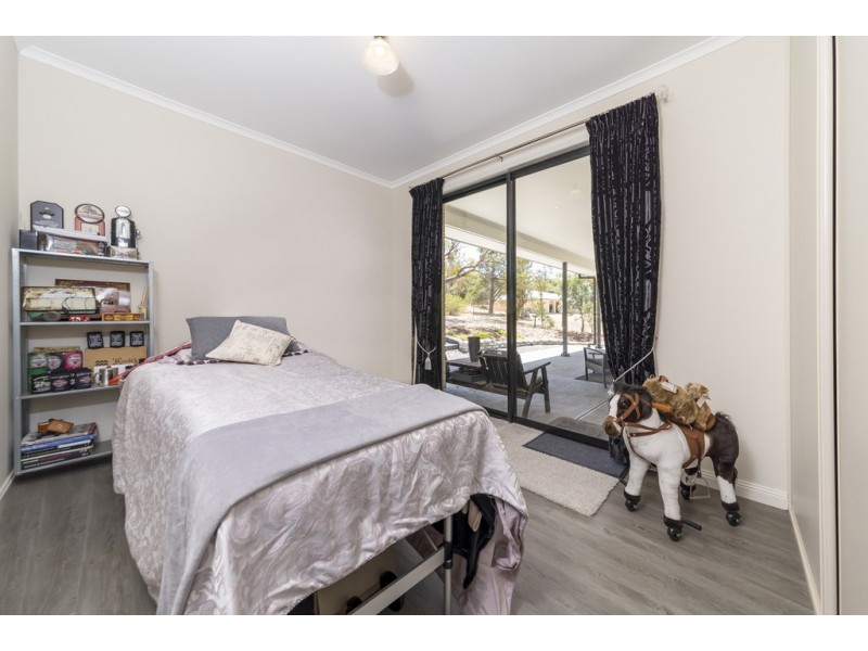 5 Cyril Minge Road, Williamstown SA 5351
