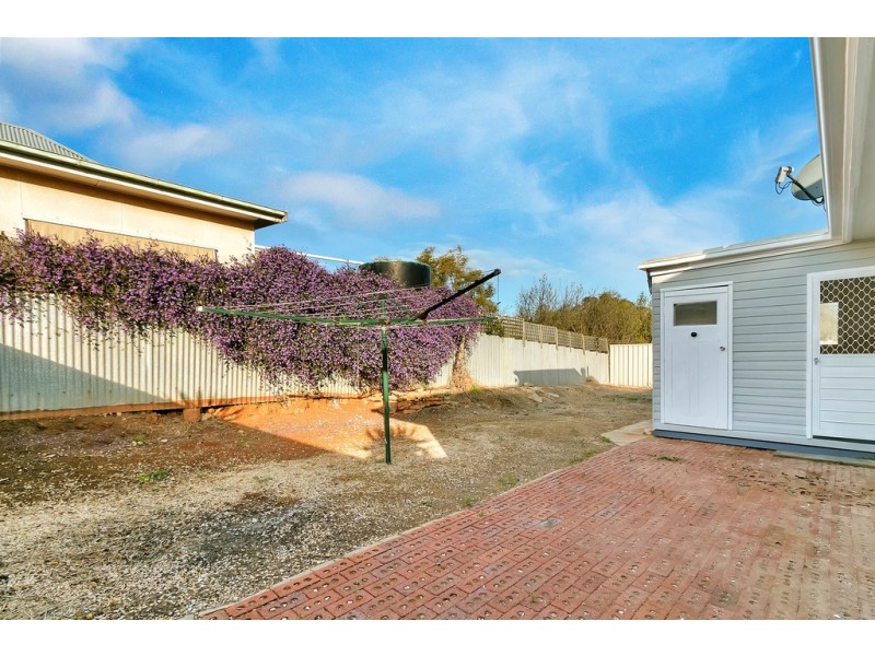 2a Gilbert Street, Hamley Bridge SA 5401