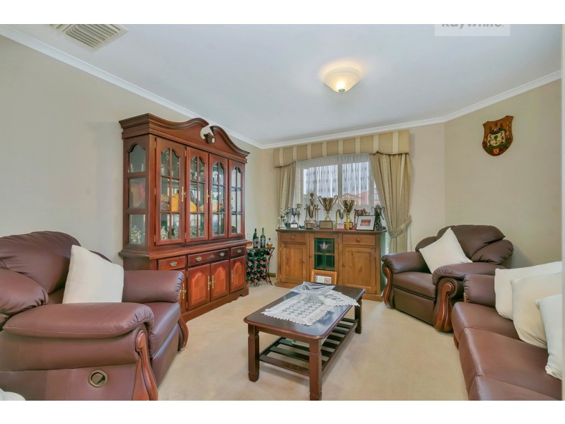 23 Coleman Parade, Evanston Park SA 5116