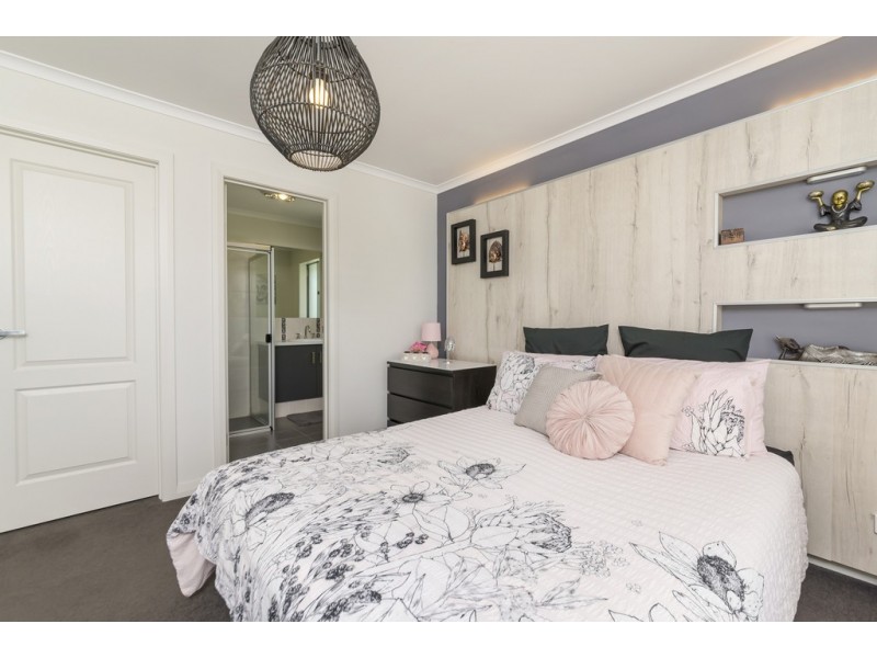 1 Trestrail Circuit, Williamstown SA 5351