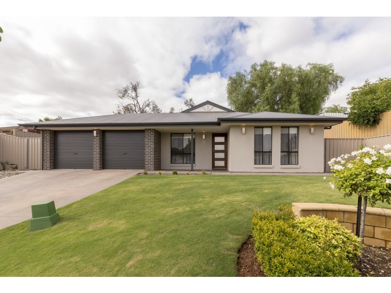 7 Carmelo Close, Gawler East SA 5118