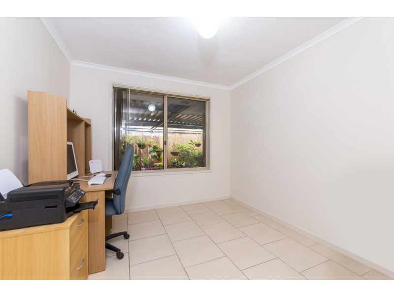 1 Makin Court, Evanston Park SA 5116