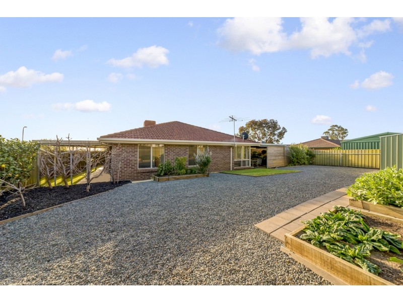 1 Makin Court, Evanston Park SA 5116