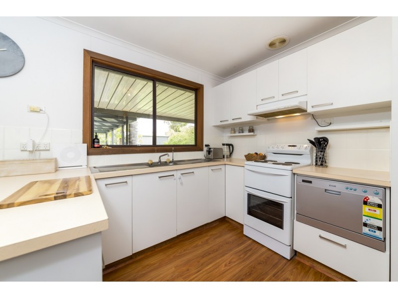 6 Queen Street, Roseworthy SA 5371