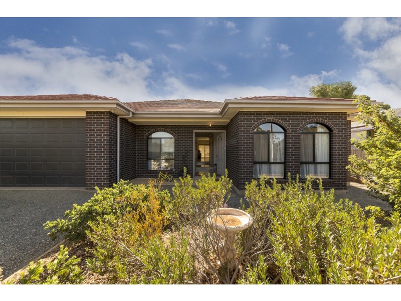 21 Bevan Street, Greenock SA 5360