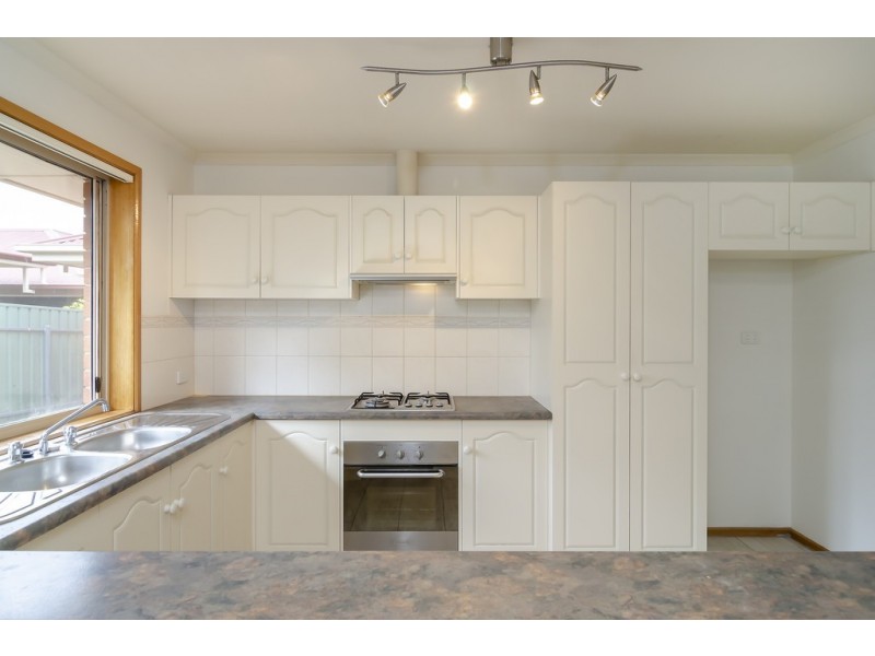 33 Oaklands Circuit, Hewett SA 5118