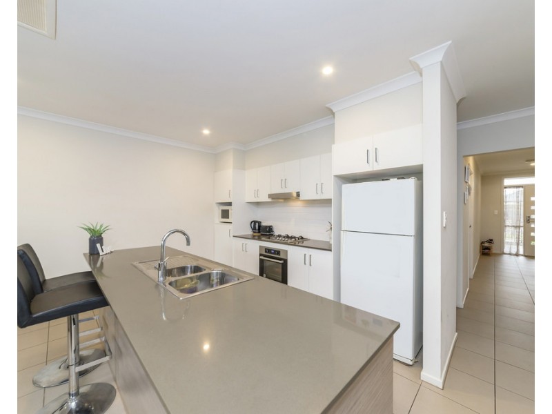 83 Hamilton Boulevard, Evanston Gardens SA 5116