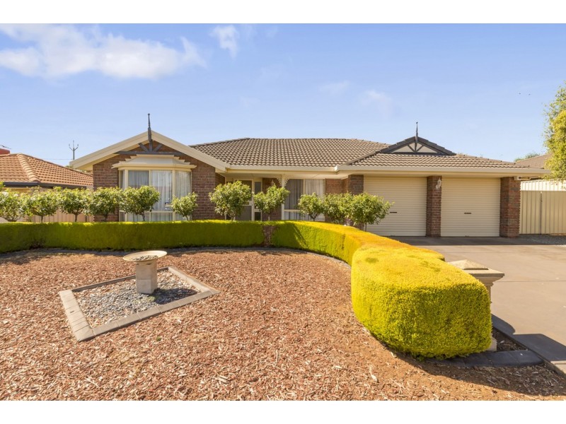 2 Bombardieri Court, Evanston Park SA 5116