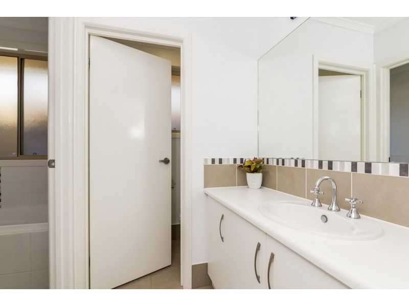 15 Mondello Place, Evanston SA 5116