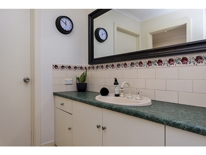 35 Cliff Road, Roseworthy SA 5371