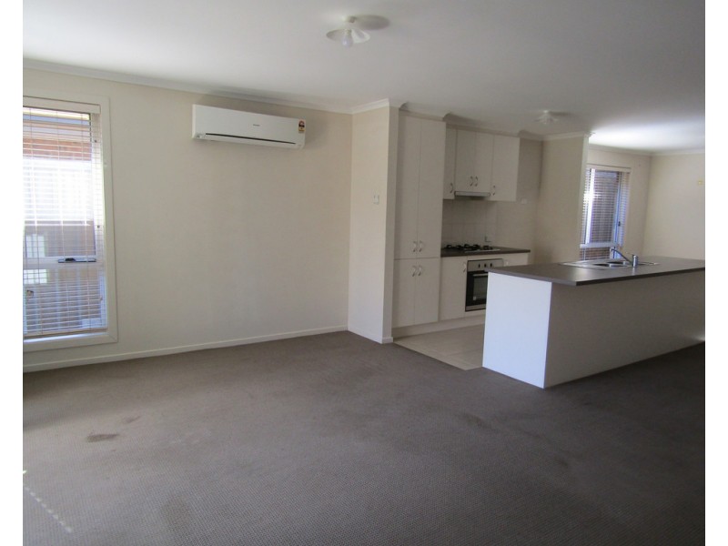 32 Lonsdale Crescent, Andrews Farm SA 5114