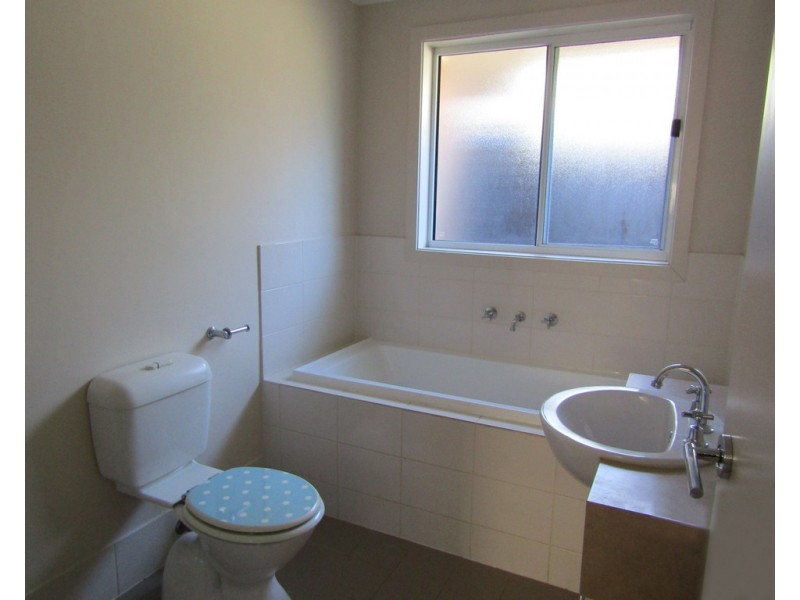 32 Lonsdale Crescent, Andrews Farm SA 5114