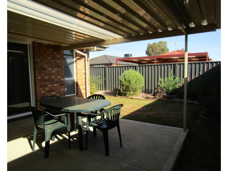 32 Lonsdale Crescent, Andrews Farm SA 5114