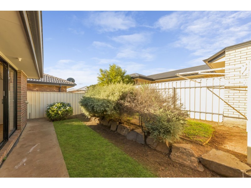85 Admiralty Cct, Smithfield SA 5114