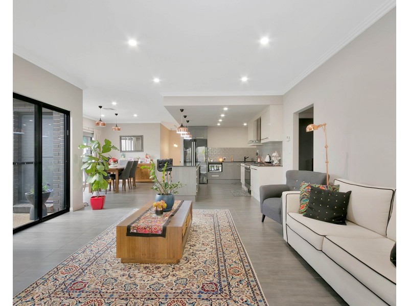 8 Curlew Court, Hewett SA 5118