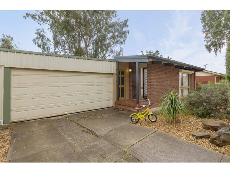 14 Hawker Cres, Elizabeth East SA 5112