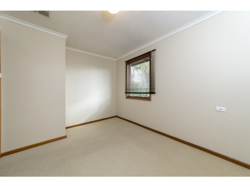 14 Hawker Cres, Elizabeth East SA 5112