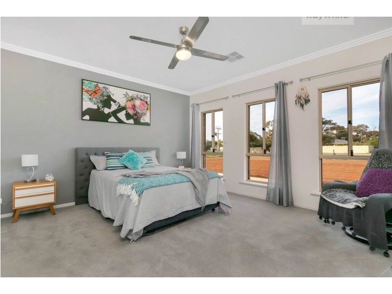 11 Dawkins Road, Two Wells SA 5501