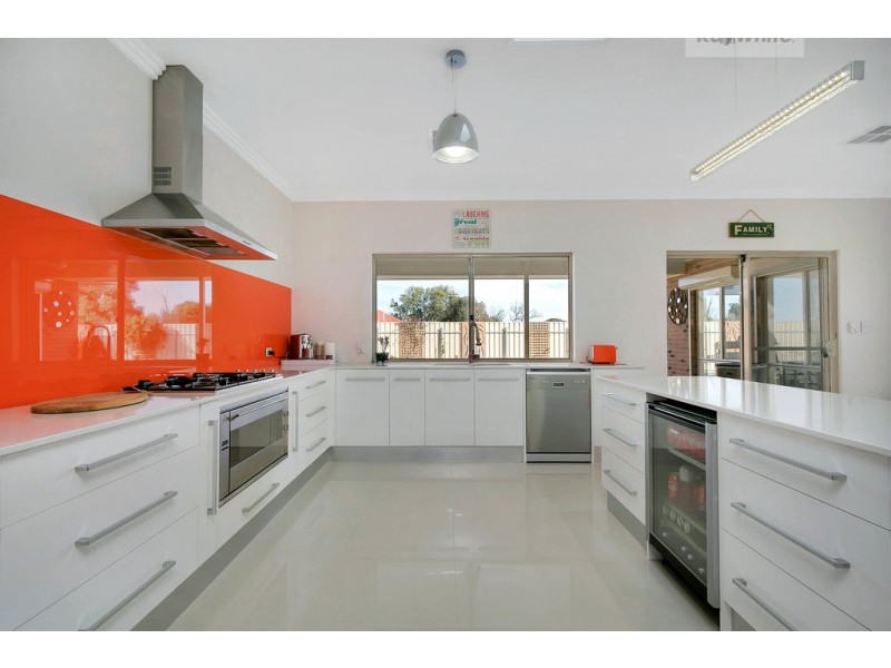 11 Dawkins Road, Two Wells SA 5501