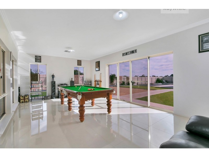 11 Dawkins Road, Two Wells SA 5501