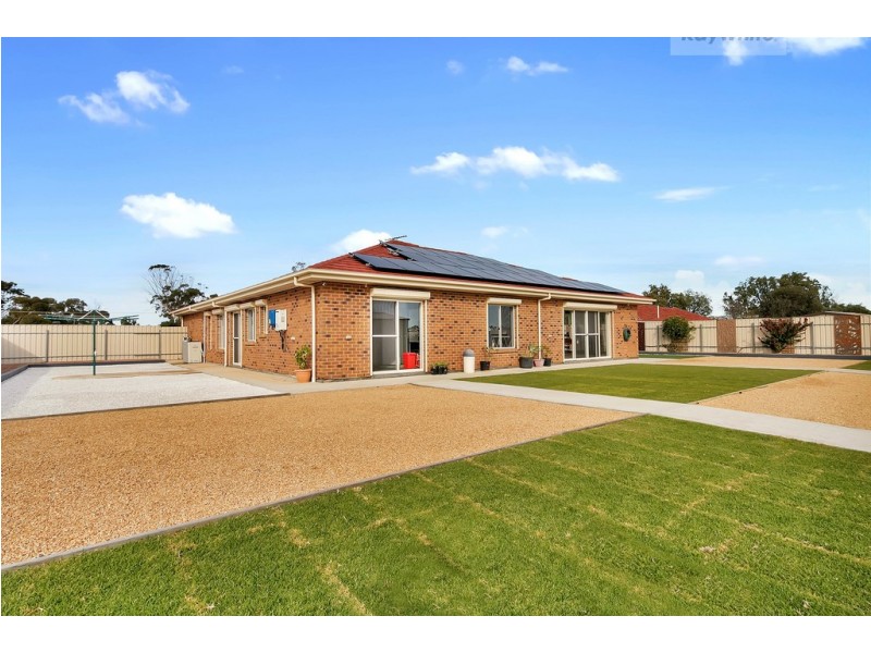 11 Dawkins Road, Two Wells SA 5501