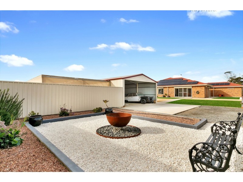 11 Dawkins Road, Two Wells SA 5501