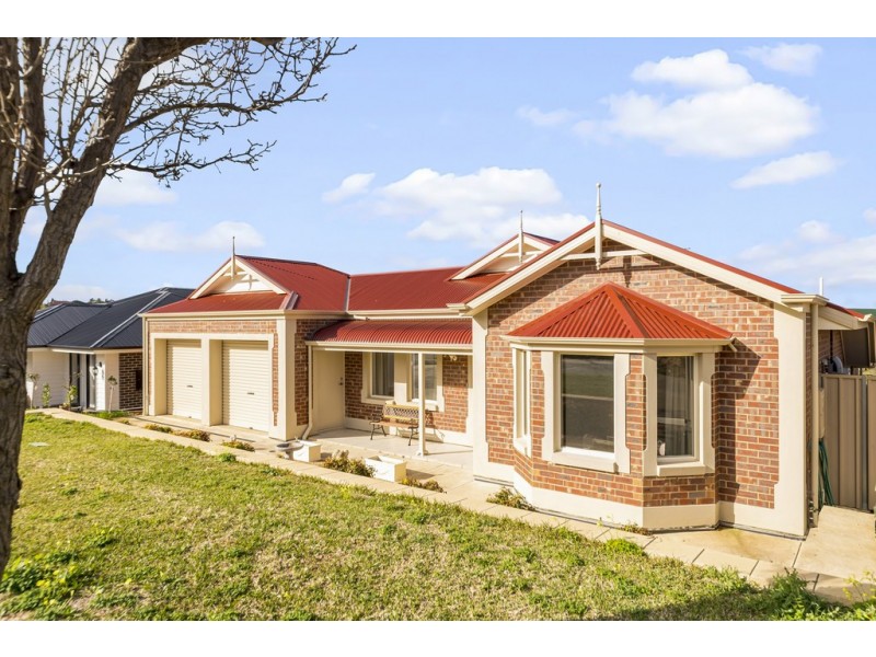 24 Goldfinch Way, Hewett SA 5118