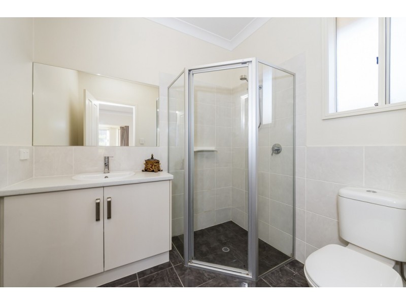 24 Goldfinch Way, Hewett SA 5118