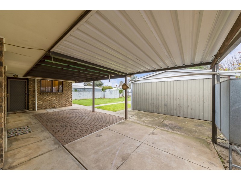 40 Paxton Street, Willaston SA 5118