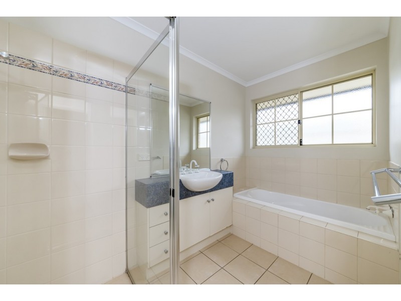 (D.H.A) Defence Housing Australia, Golden Grove SA 5125