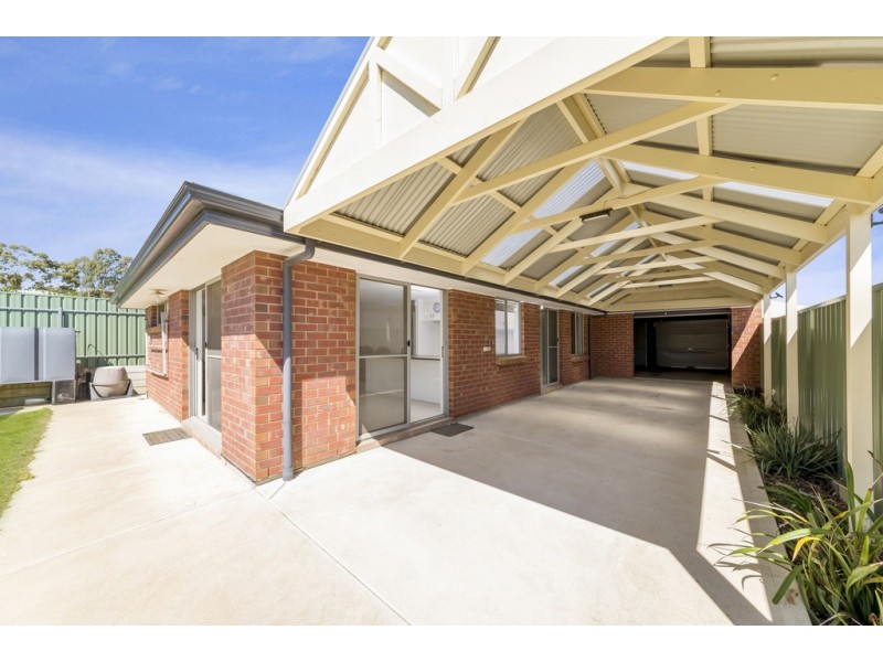 6 Trestrail Circuit, Williamstown SA 5351