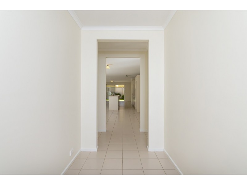 64 Douglas Drive, Munno Para SA 5115