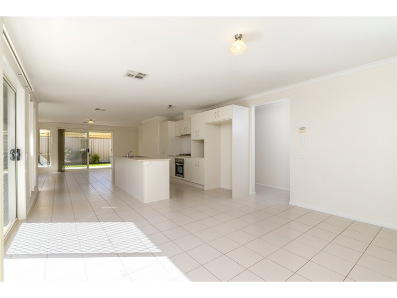 64 Douglas Drive, Munno Para SA 5115