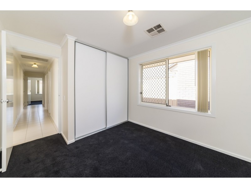 64 Douglas Drive, Munno Para SA 5115