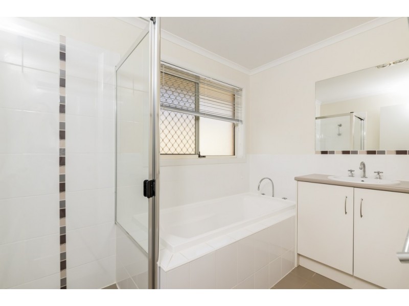64 Douglas Drive, Munno Para SA 5115