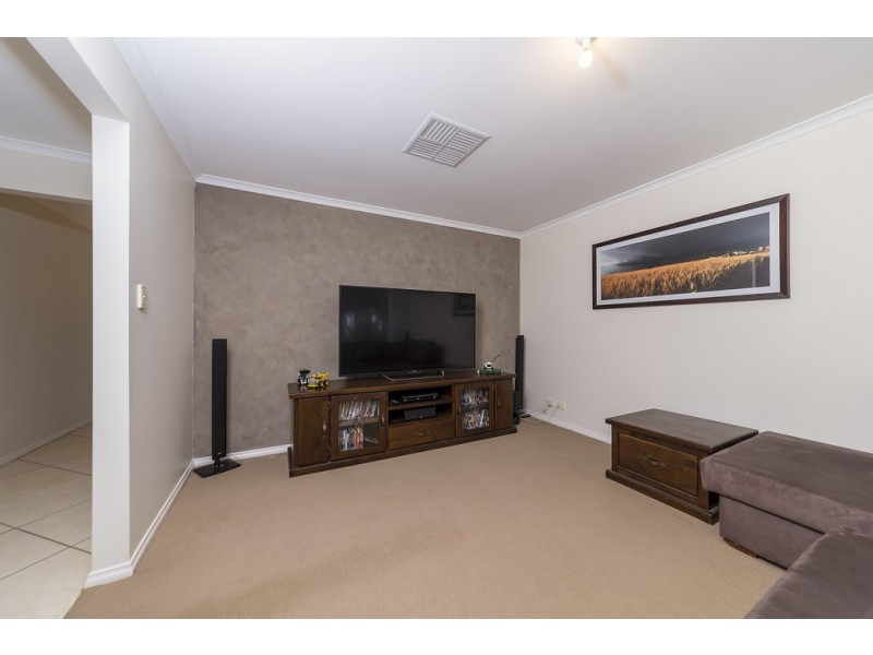 26 Hall Road, Redbanks SA 5502