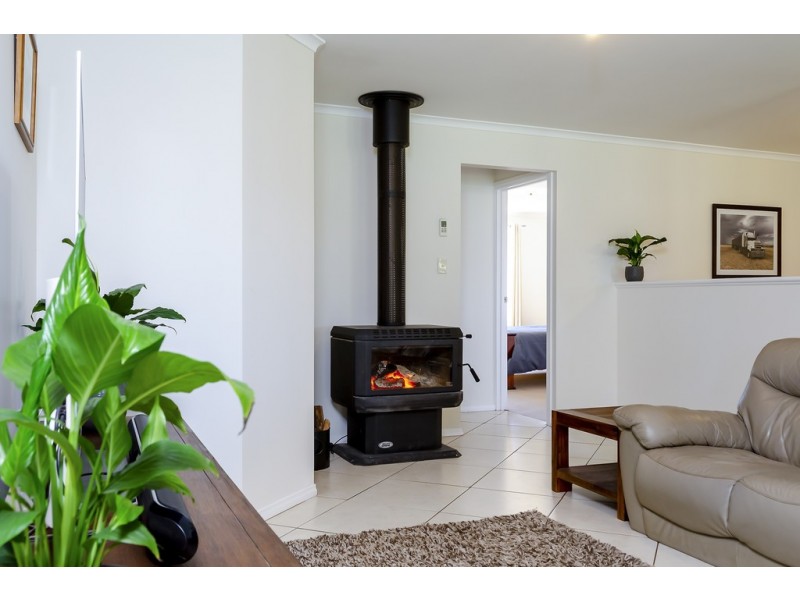 26 Hall Road, Redbanks SA 5502